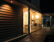 ALLの高級注文住宅-木に包まれた美容室